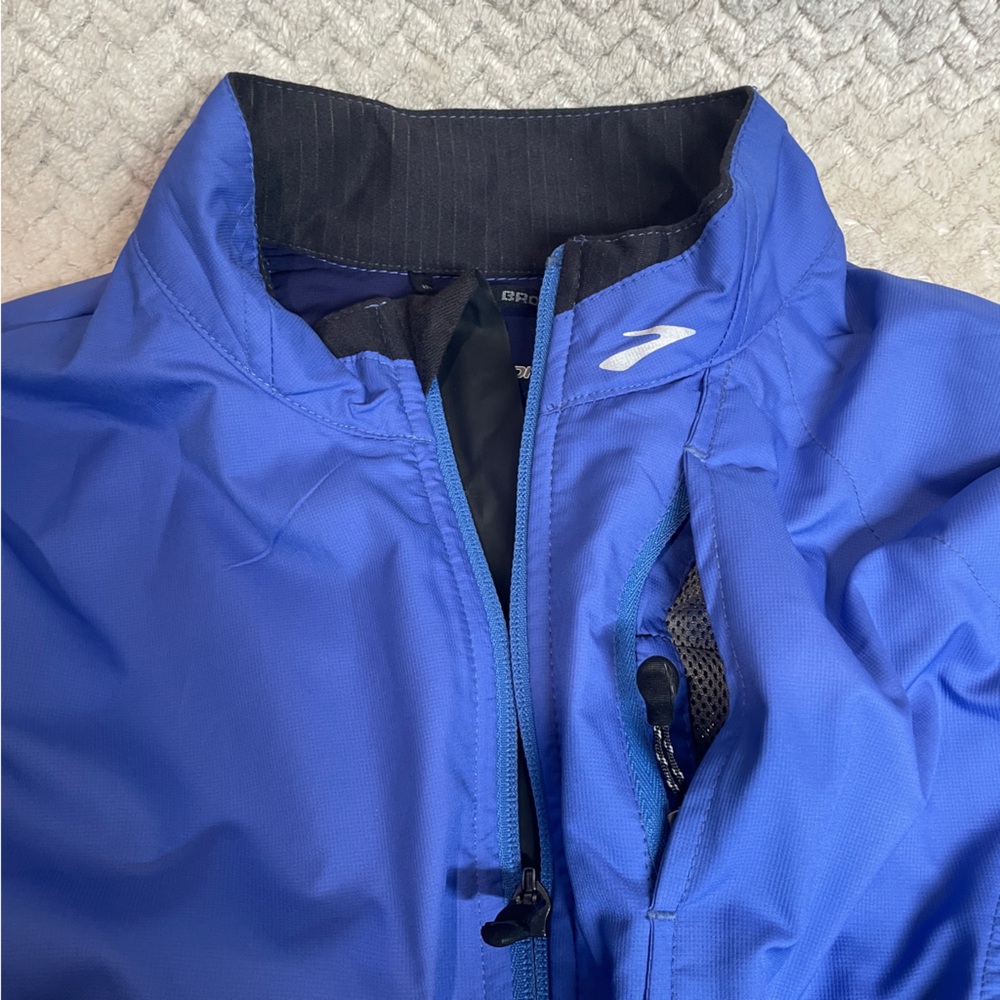 Brooks Womens Large Blue Shelter Tech Full Zip Running Vented Jacket Activewear - Picture 7 of 12
